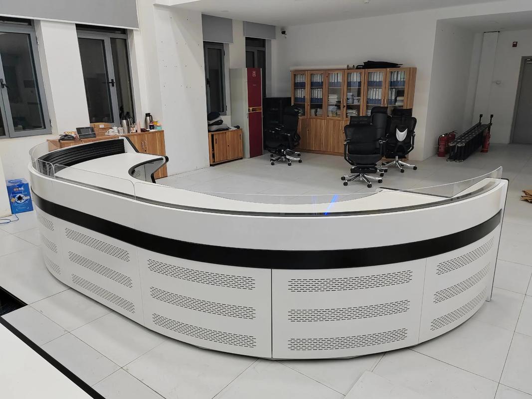 指揮中心操作臺、監控中心控制臺與電視墻操作臺的專業生產與安裝